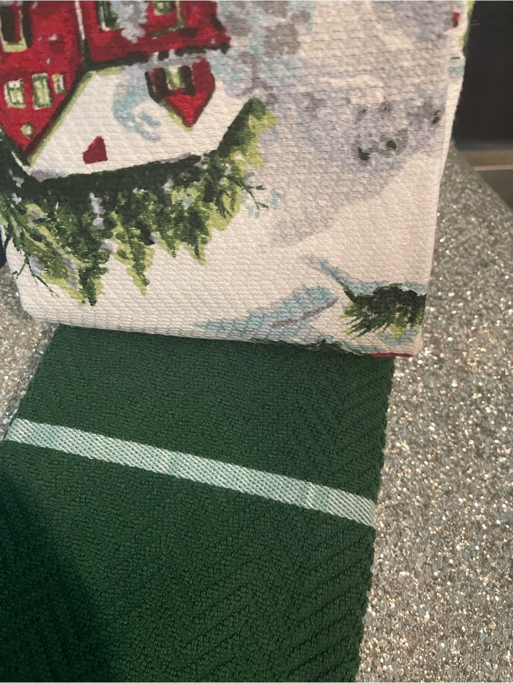 LAUREN Ralph Lauren Red & Green Winter Cottage Kitchen Towels - Set of 3 - Picture 6 of 6